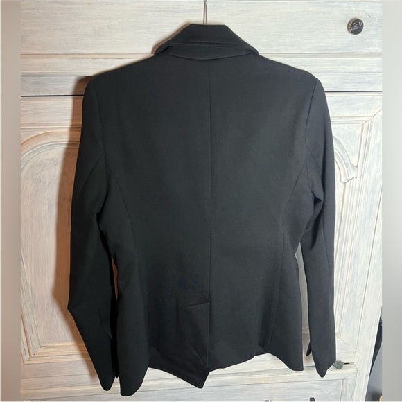 NWT Spanx - Perfect Asymmetric Classic
Tailored Blazer Sz M in black - Picture 6 of 8